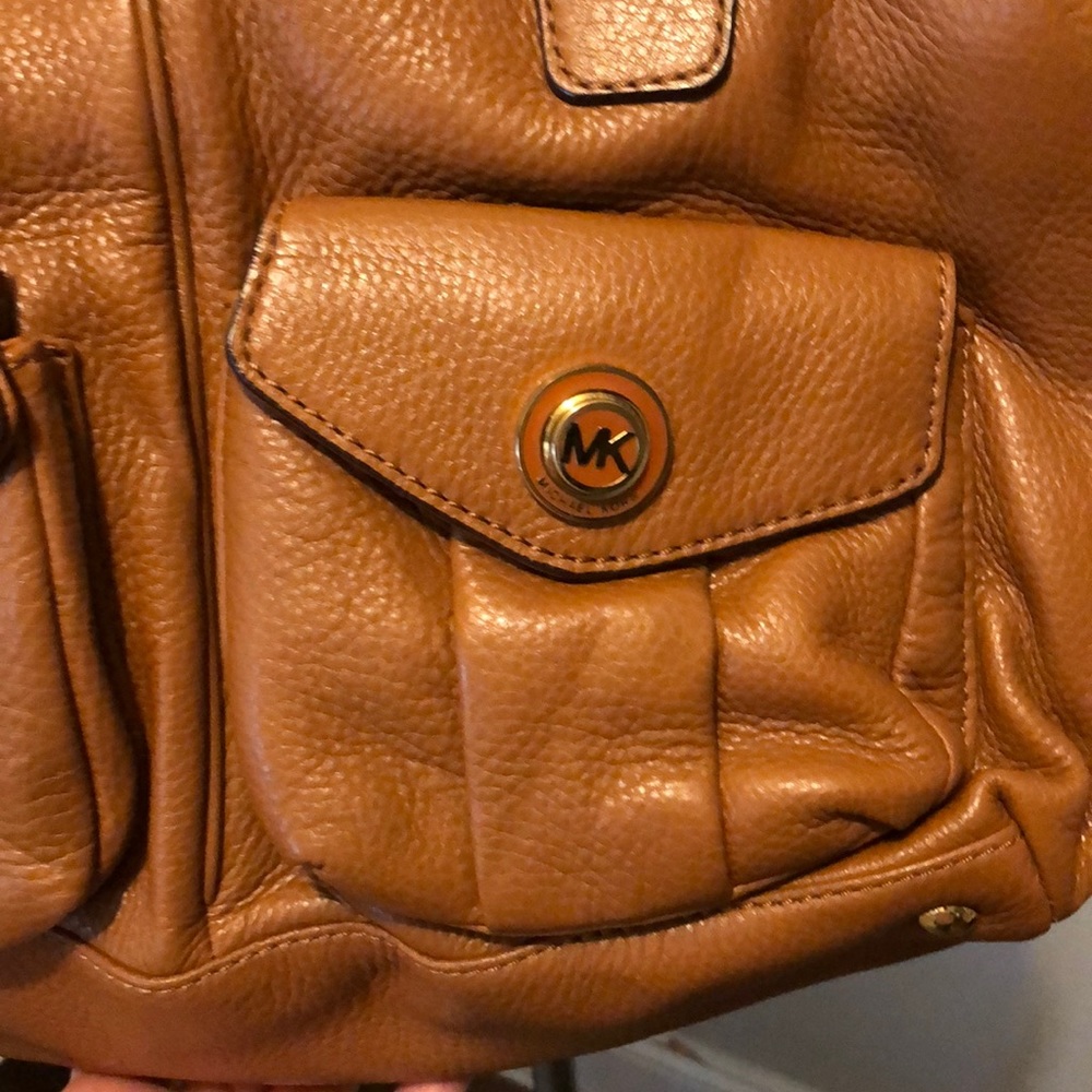 Michael Kors Camel colored leather bag - Picture 3 of 7